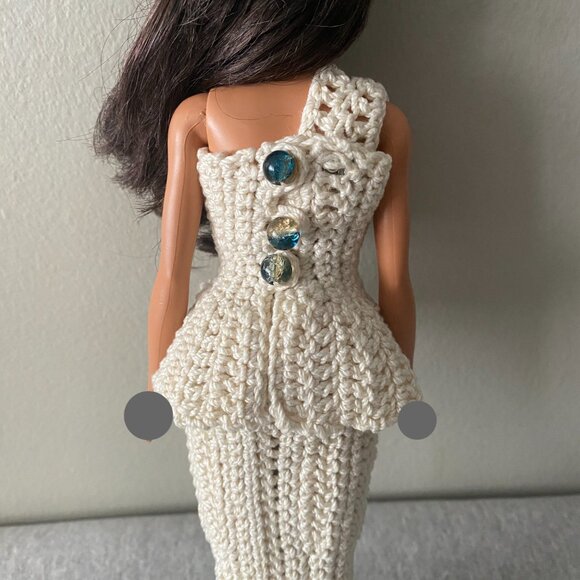 Handmade Crochet Cream Off White Top + Skirt Outfit for 29cm Doll 2-Piece Set - Picture 11 of 13